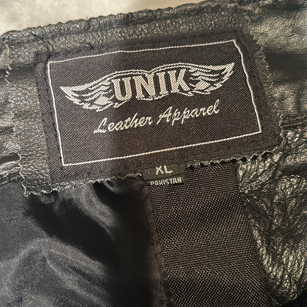 Unik black 100% leather biker chaps size XL great condition - Picture 2 of 5
